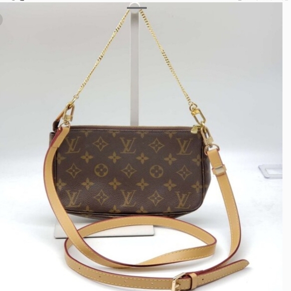 Louis Vuitton Handbags - 100% Authentic Louis Vuitton Accessories Pochette Accessories Shoulder Bag